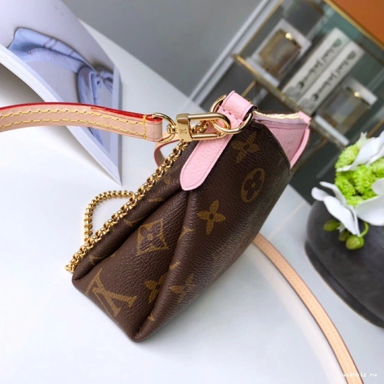 WIS CHANELUTCH Vuitton Louis PALLAS 0319